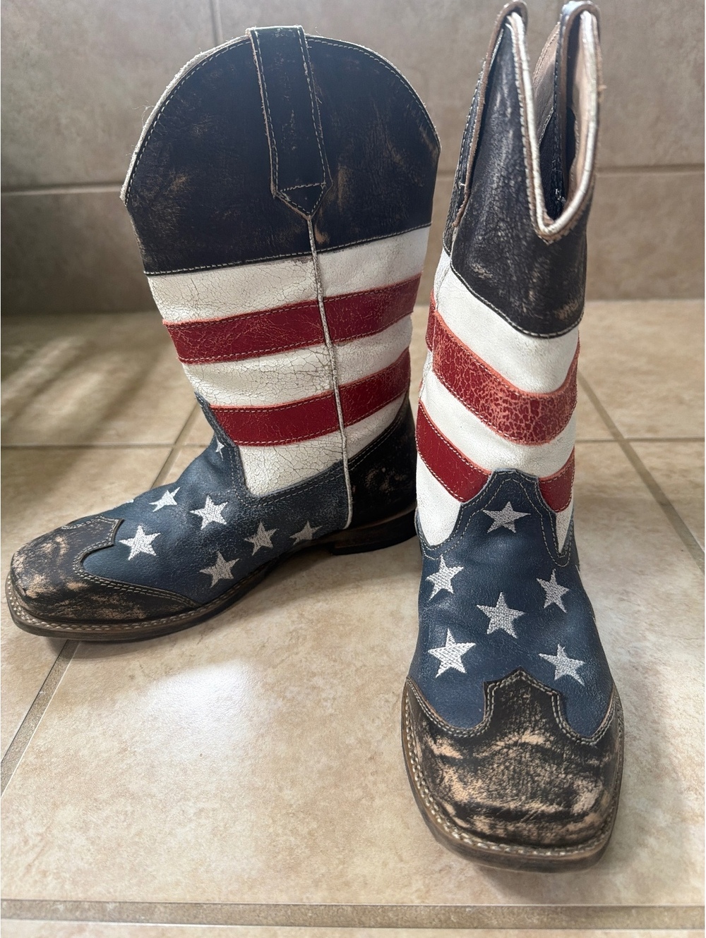 Roper distressed 3y cowboy boots
